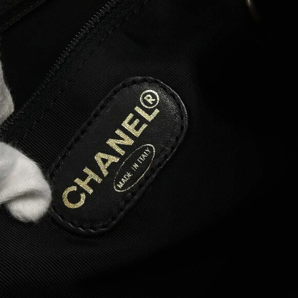 Chanel Black Calfskin Tote Chain Handbag XX40141 - Picture 9 of 10